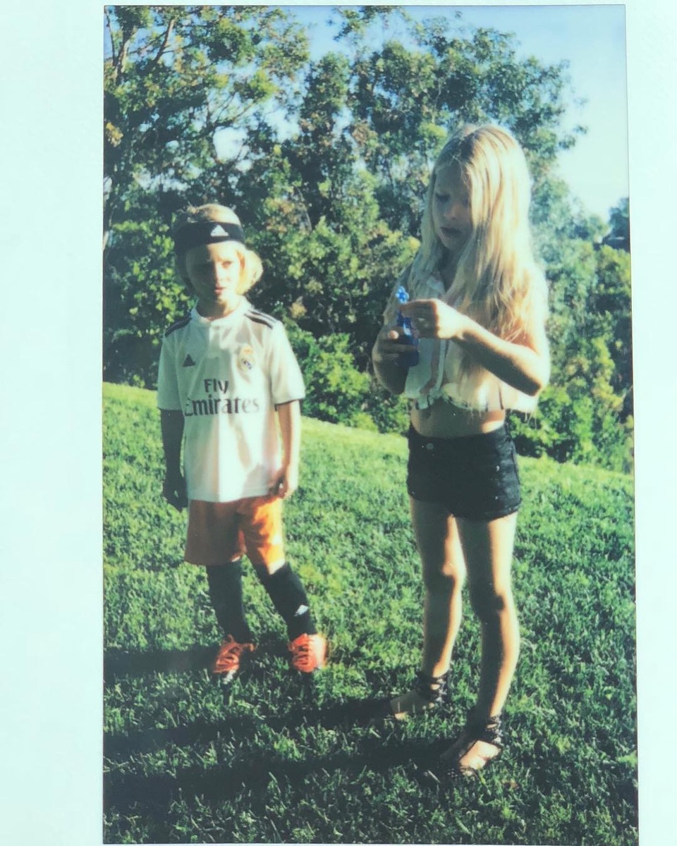 
Jessica Simpson sống bình yên và thư thái bên chồng con vài năm trở lại đây, cô hiếm khi xuất hiện trong các sự kiện
