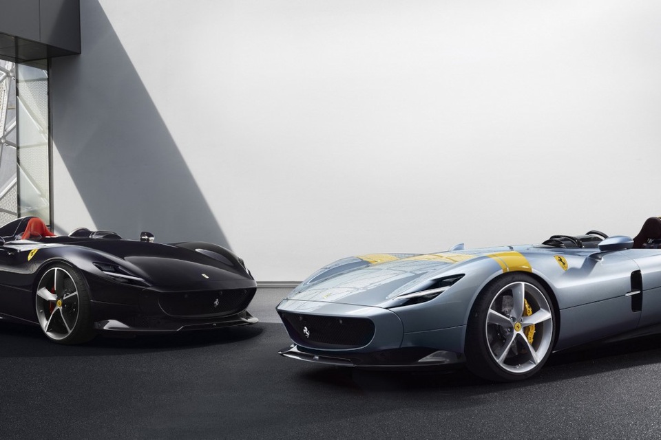 Monza SP1 và Monza SP2 - "Bùa ngải" mới của Ferrari - 9 Monza SP1 và Monza SP2 - "Bùa ngải" mới của Ferrari - 9