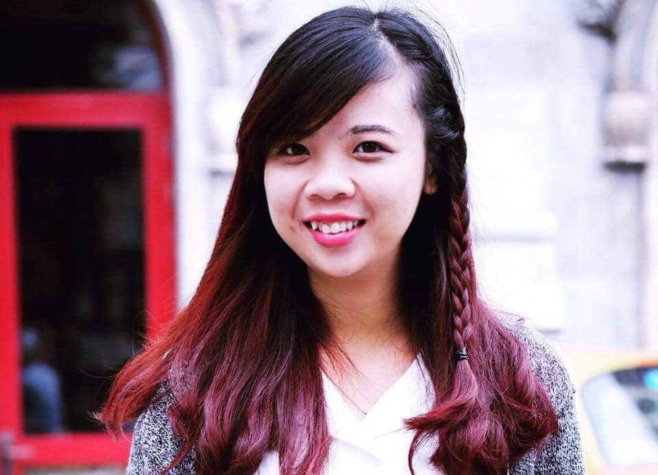 Gặp cô gái 8X có doanh thu tiền tỷ mỗi tháng từ bán hàng online - 1 Sau 3 năm vận hành chuỗi cửa hàng đồ làm bánh Beemart, Tống Thị Ngọc Ánh đã là chủ thương hiệu chuyên bán nguyên liệu và dụng cụ làm bánh với doanh thu 1 tỷ đồng/tháng