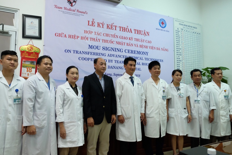 Bệnh viện Đà Nẵng sẽ thực hiện ca ghép gan đầu tiên vào năm 2020 - 2 Các nhóm chuyên gia của Đội điều trị y tế chuyên ghép tạng kỹ thuật cao của Bệnh viện Đà Nẵng sẽ được đưa đi đào tại ở Nhật Bản
