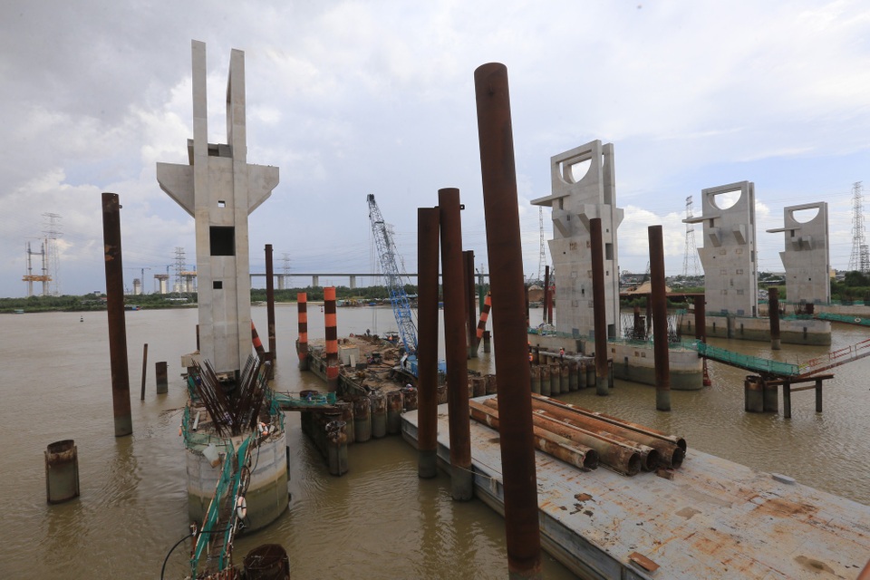 TPHCM: Ngổn ngang dự án chống ngập 10.000 tỷ đồng vì nửa năm "bất động" - 2 Dự án gồm 6 cống ngăn triều: Bến Nghé, Cây Khô, Mương Chuối, Phú Định, Phú Xuân và Tân Thuận.