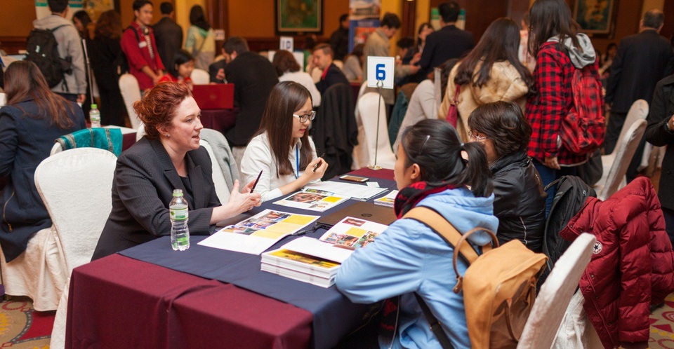 
Tư vấn trực tiếp và miễn phí tại triển lãm - có phiên dịch
