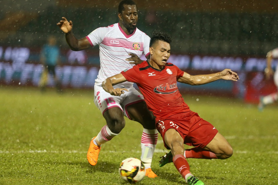 Cuộc đua giành quyền trụ hạng tại V-League: “Tứ mã” thành “song mã” - 1 Cả CLB TPHCM và Sài Gòn FC đều có những lợi thế nhất định để trụ hạng (ảnh: Anh Hải)