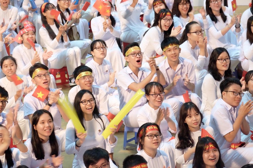 
CĐV đầu cầu Đà Nẵng phấn khích khi Quang Nhật khởi đầu khá tốt

 
