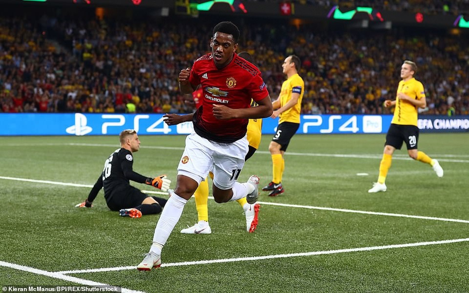 Young Boys 0-3 Man Utd: Cú đúp của đội trưởng Pogba - 2
Martial đã có bàn thắng đầu tiên ở mùa giải 2018/19