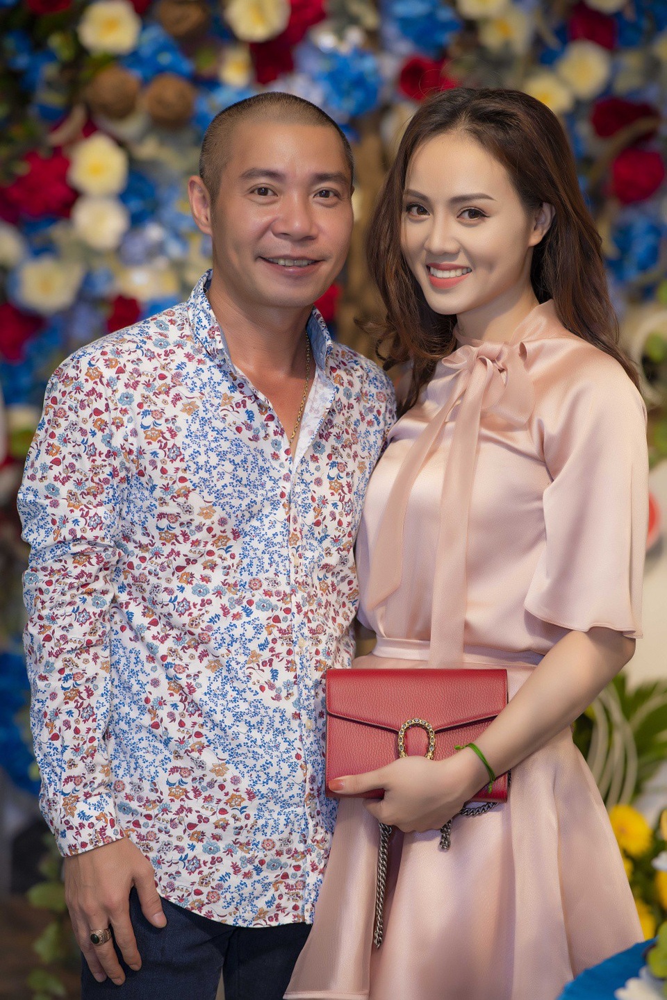 Tuy nhiên, khi được hỏi về tin đồn đám cưới, cả Công Lý và bạn gái Ngọc Hà đều im lặng và không tiết lộ.