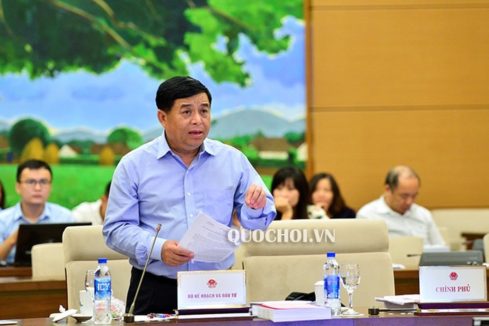 "Ngân sách là đồng tiền bát gạo của dân, phải quản lý chặt chẽ" - 1 Bộ trưởng Nguyễn Chí Dũng là người thay mặt Chính phủ trình luật