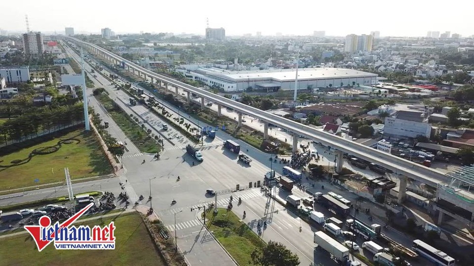 Đường sắt đô thị đội vốn tỷ USD: Lại tăng vay nợ nước ngoài - 1
Tuyến metro số 1 Bến Thành - Suối Tiên.