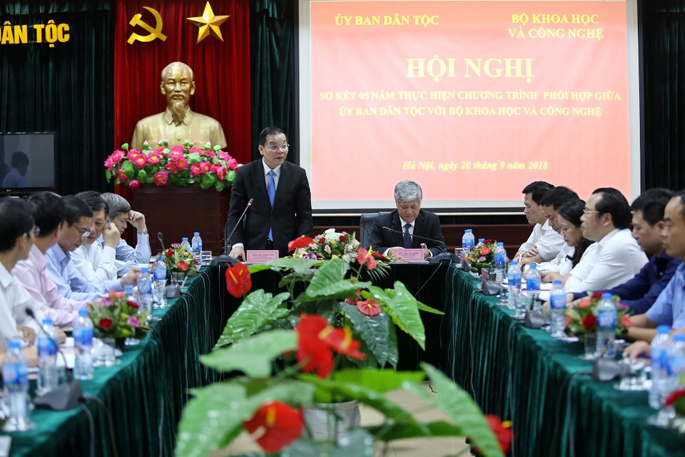 Khoa học và công nghệ phải là động lực then chốt để phát triển vùng dân tộc thiểu số - 1 Khoa học và công nghệ phải là động lực then chốt để phát triển vùng dân tộc thiểu số - 1