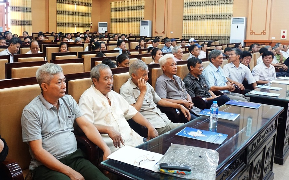 Khó khăn triển khai chương trình nước sạch ở Hưng Yên - 2 Quang cảnh hội nghị...