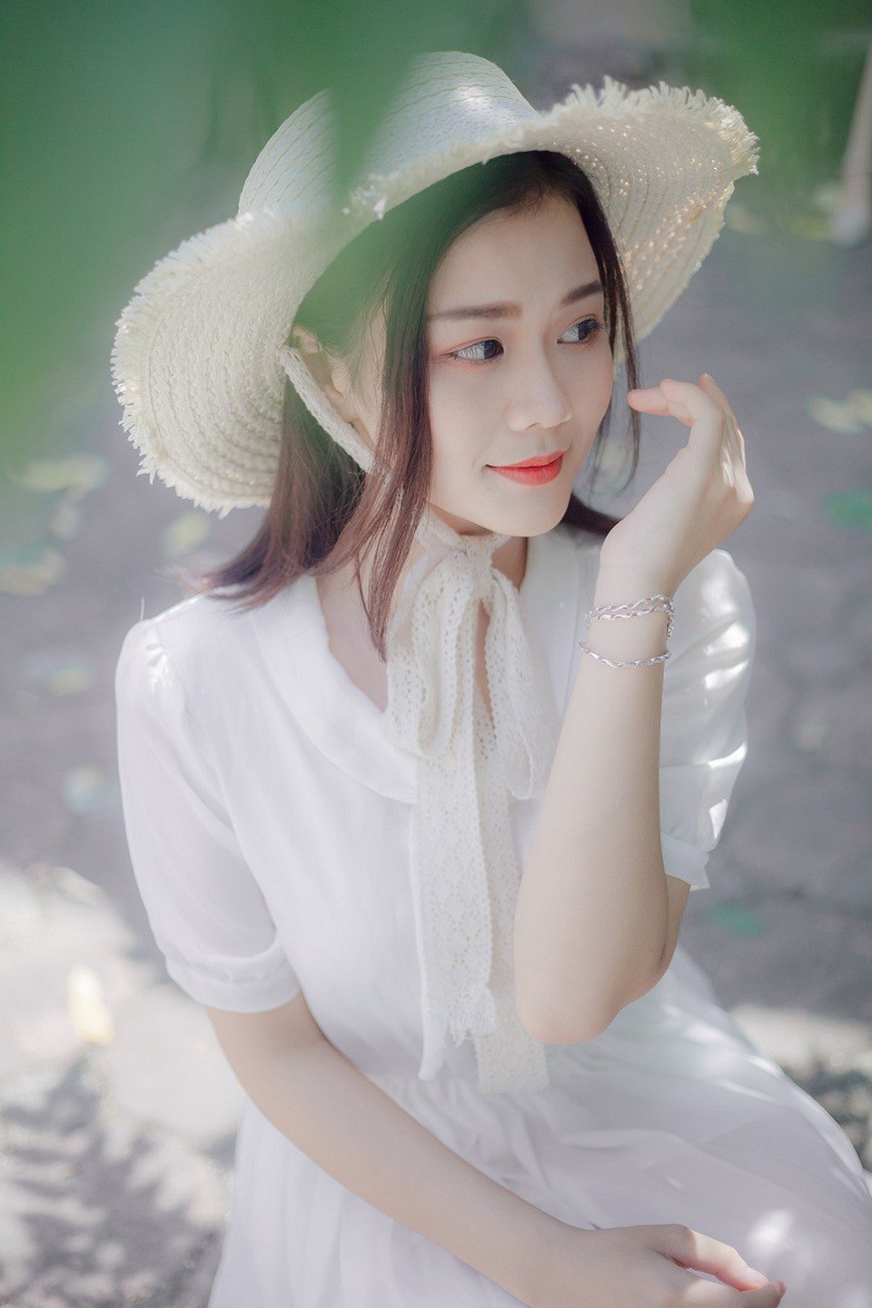 Vẻ đẹp trong veo của "nàng thơ" xứ Nghệ ước mơ làm ca sĩ - 12 Vẻ đẹp trong veo của "nàng thơ" xứ Nghệ ước mơ làm ca sĩ - 12