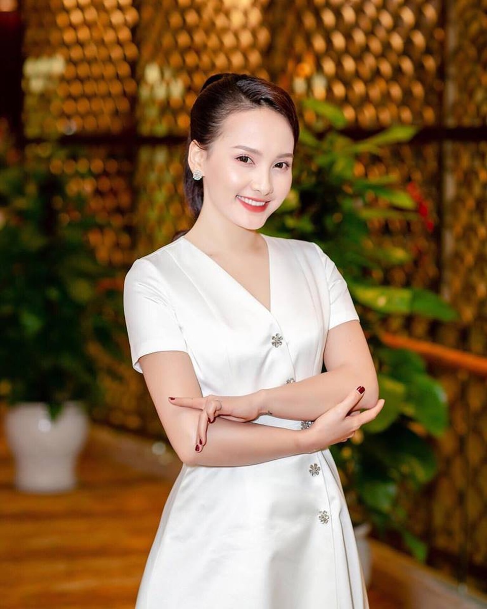Diễn viên Bảo Thanh và Á hậu Minh Thảo tự tin, tỏa sáng thu hút mọi ánh nhìn - 3
Bảo Thanh có vẻ đẹp lôi cuốn, đầy bắt mắt