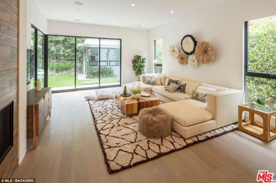 Ngắm dinh thự siêu sang của Tyra Banks - 2
Ngôi nhà được cô mua cách đây 4 năm với giá 3 triệu USD