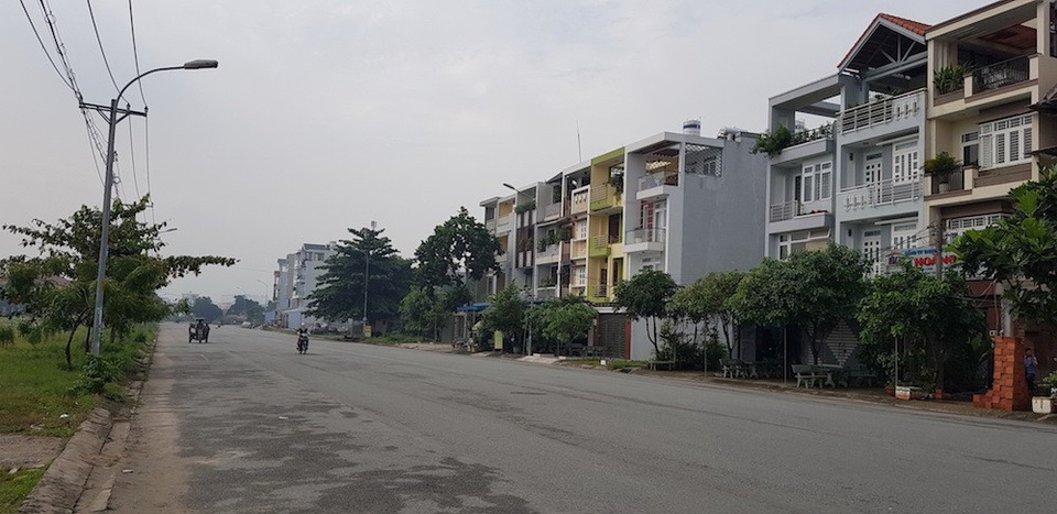 Eximrs phân phối độc quyền 100 nền đất có sổ đỏ đẹp nhất dự án KDC An Sương - 2 Dự án Khu dân cư An Sương có pháp lý rõ ràng và đang gấp rút hoàn thiện cơ sở hạ tầng như hệ thống điện, hệ thống xử lý nước thải, đường xá…