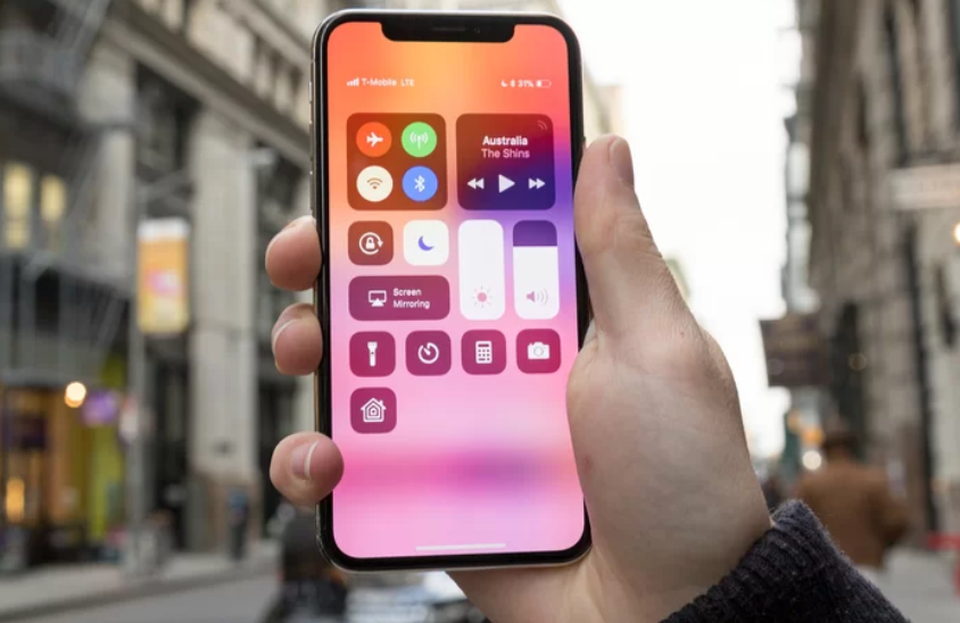 iPhone mới là sản phẩm đáng thất vọng nhất trong lịch sử của Apple? - 3 Người dùng vẫn chưa hết bàng hoàng khi nhận được tin iPhone X bị khai tử.