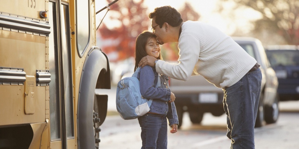 Du học từ bậc trung học: Đi sớm thế thì mất con? - 1