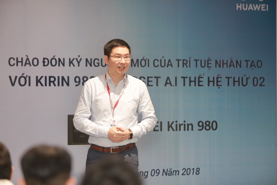 Huawei trình làng thế hệ chip tích hợp trí tuệ nhân tạo tại Việt Nam - 1 Arron Liu - Giám đốc Marketing Huawei smartphone Việt Nam