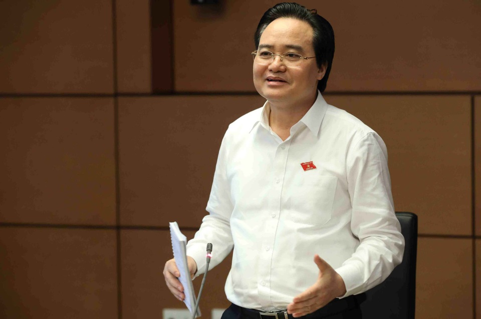 Thi THPT quốc gia 2019: Đề thi không phục vụ mục tiêu kỳ thi “2 trong 1” - 2
Bộ trưởng Bộ GD&ĐT Phùng Xuân Nhạ