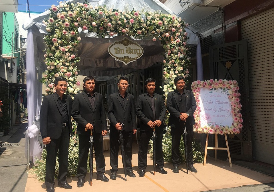 Lễ vu quy Nhã Phương diễn ra đơn giản tại nhà riêng - 1