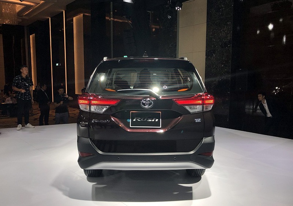 Toyota cùng lúc ra mắt Wigo, Rush và Avanza tại Việt Nam - 12 Toyota cùng lúc ra mắt Wigo, Rush và Avanza tại Việt Nam - 12