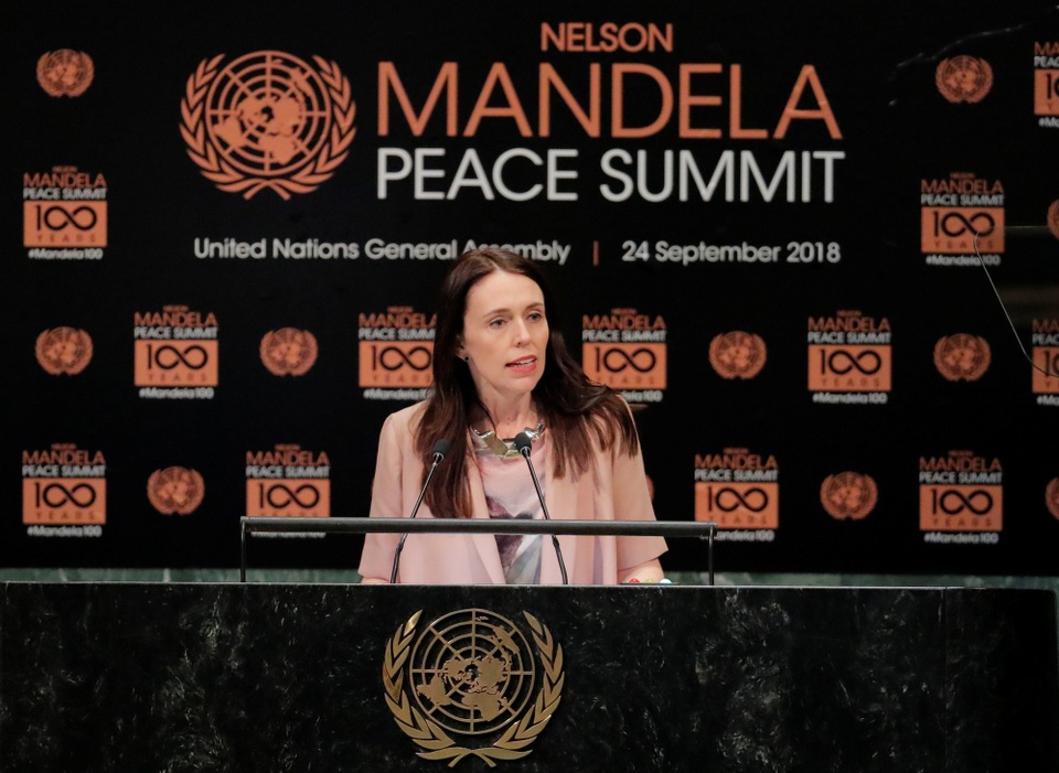 Con gái 3 tháng tuổi của Thủ tướng New Zealand dự họp Liên Hợp Quốc - 10
Bà Ardern đồng thời có quan điểm rất cởi mở về việc phụ nữ có thể vừa thực hiện nghĩa vụ làm mẹ và phát triển sự nghiệp cá nhân. Bà cho rằng phụ nữ có thể làm bất cứ thứ gì họ muốn và không có một tiêu chuẩn hay giới hạn nào có thể ngăn cản họ.