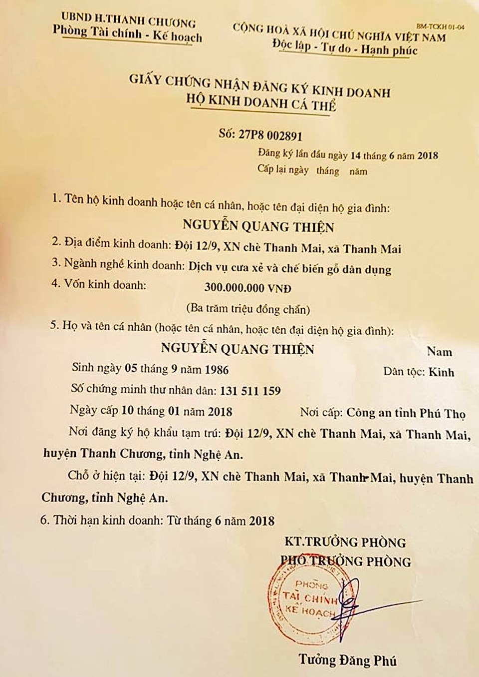 Xưởng sản xuất gỗ “3 không” mọc lên như nấm, chính quyền có làm ngơ? - 26 Giấy kinh doanh hộ cá thể được xin một cách dễ dàng.