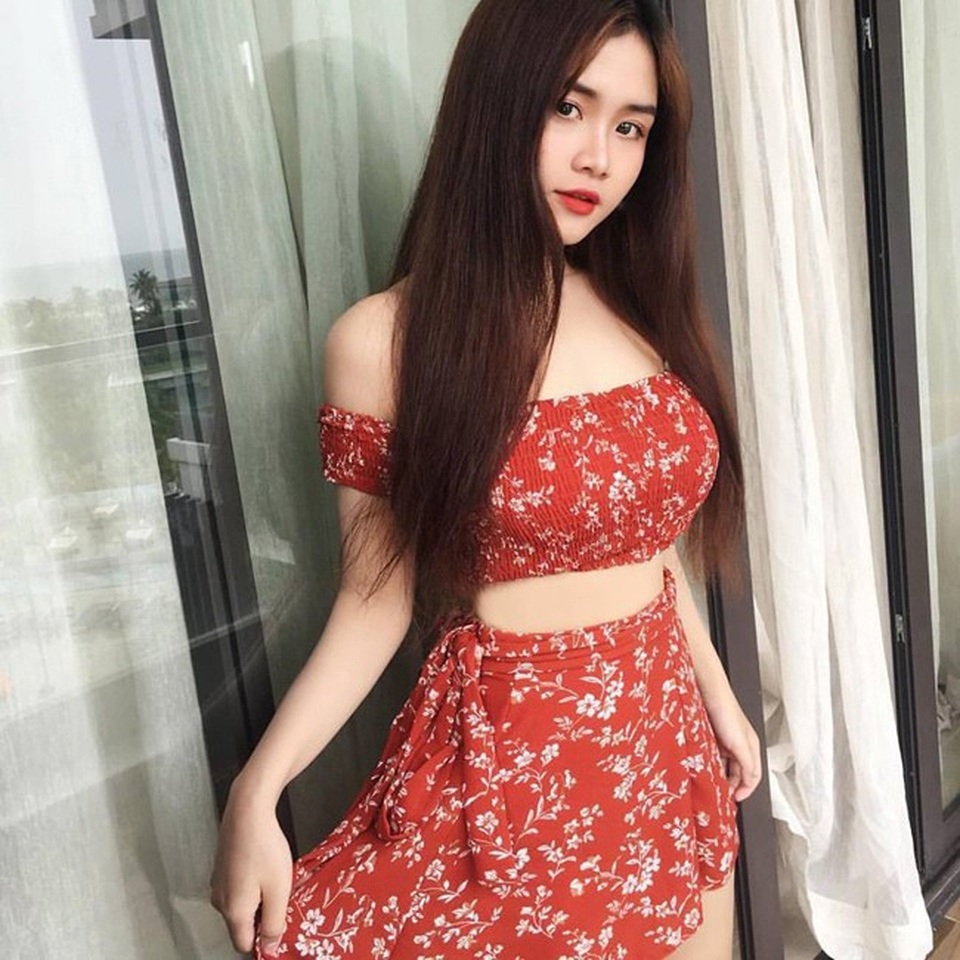 Nữ sinh Sài thành "dậy thì thành công" khiến dân mạng xuýt xoa - 1
Xuất hiện trên Fanpage chuyên đăng tải ảnh gái xinh châu Á, Thu Thảo (sinh năm 1999, sinh viên trường Huflit - Tin học Ngoại ngữ TP.HCM) nhận được sự quan tâm từ dân mạng.