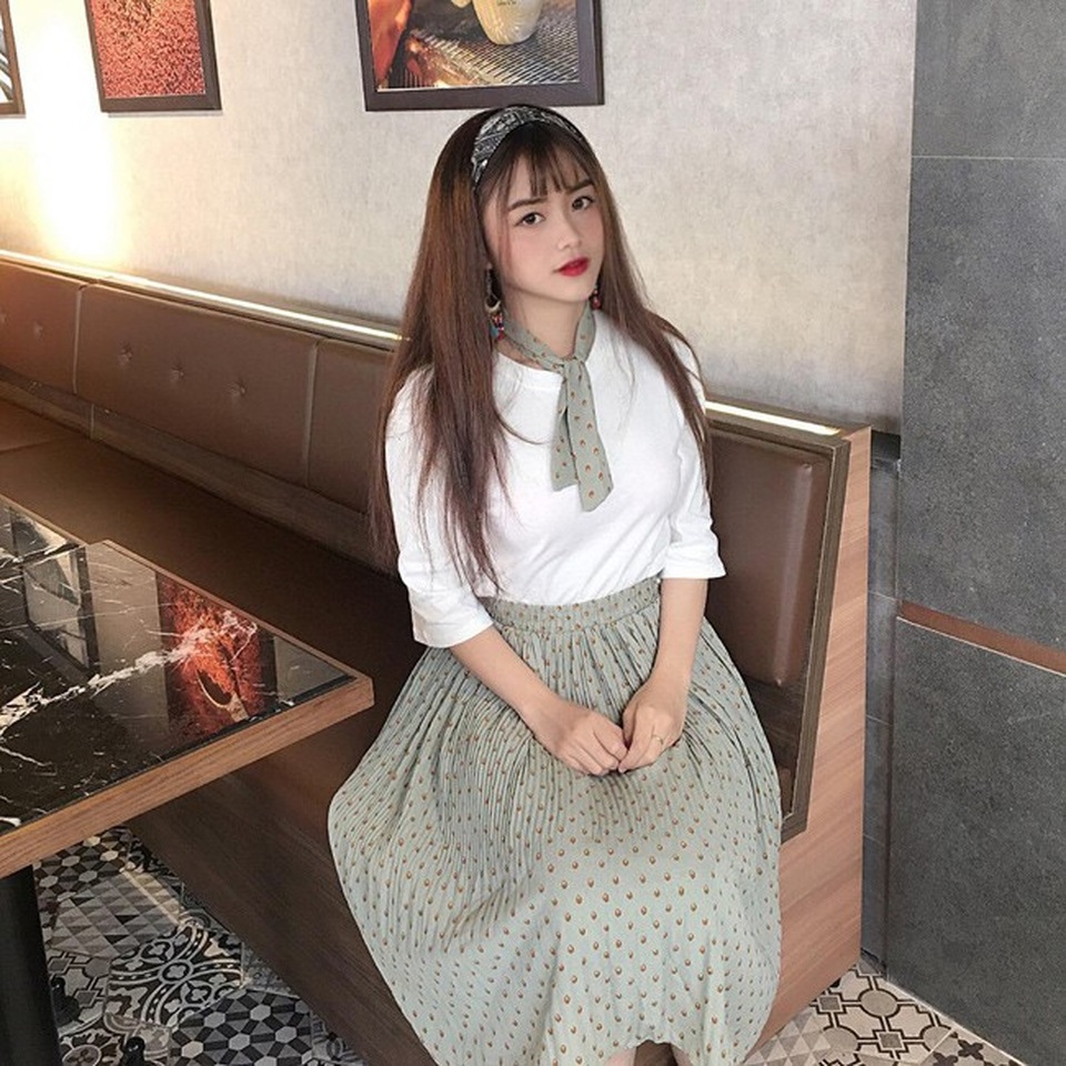 Nữ sinh Sài thành "dậy thì thành công" khiến dân mạng xuýt xoa - 17
Tự tin chụp ảnh khoe dáng.