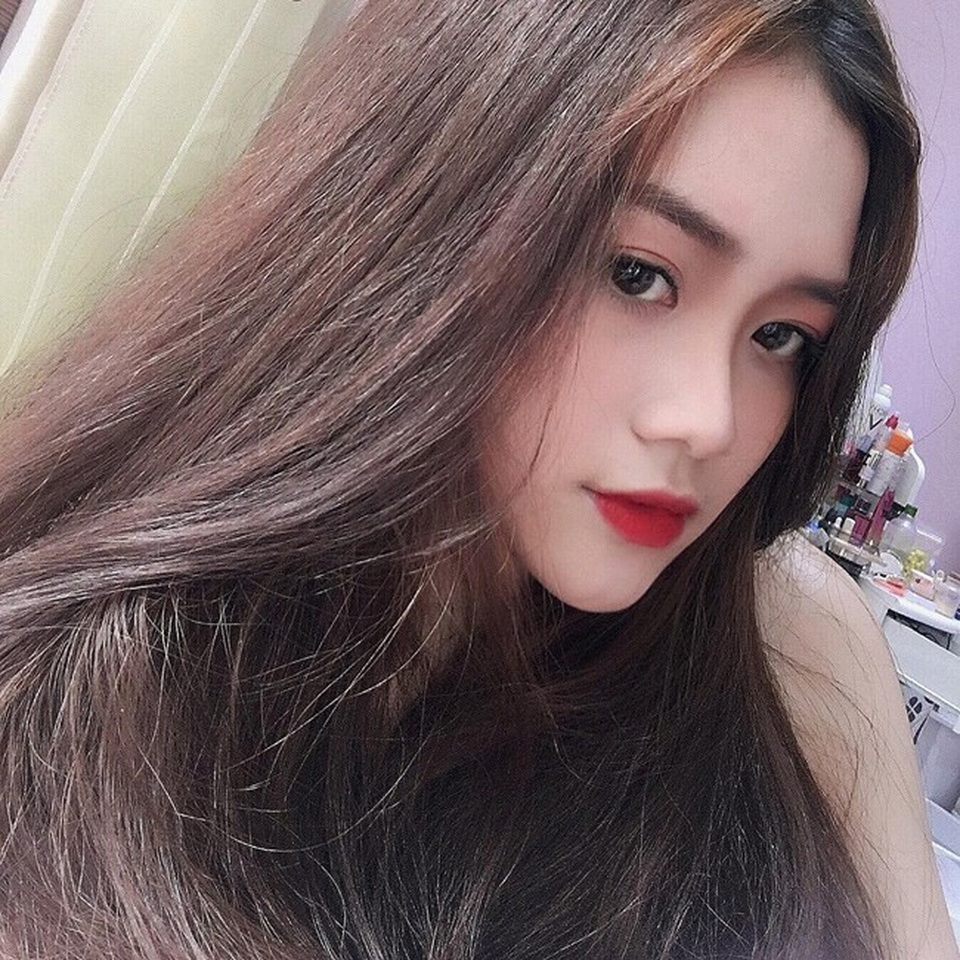 Nữ sinh Sài thành "dậy thì thành công" khiến dân mạng xuýt xoa - 18
Hình ảnh selfie của nữ sinh Sài thành khiến dân mạng xuýt xoa.
