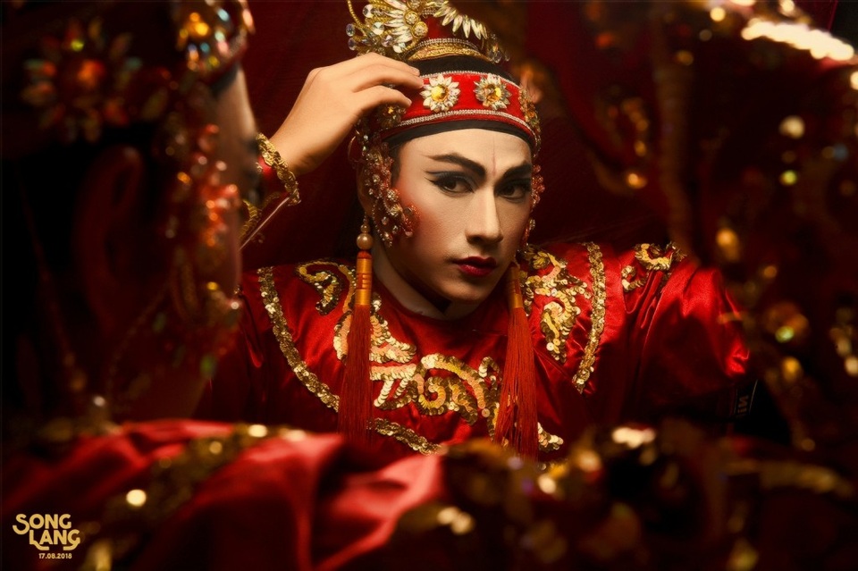 Vì sao điện ảnh Việt vẫn loay hoay với cơn “khát” kịch bản thuần Việt? - 1 Song Lang một trong những phim hiếm hoi có kịch bản thuần Việt mà vẫn đảm bảo các yếu tố nghệ thuật.