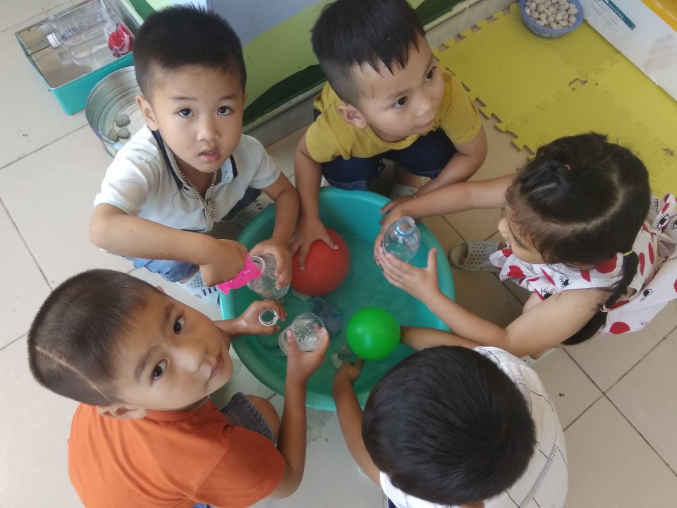 Hà Nội: “Chốt" đơn vị trúng thầu sữa học đường sau 45 ngày - 1
Đề án Sữa học đường góp phần nâng cao tầm vóc, thể lực nguồn nhân lực tương lai của Thủ đô Hà Nội. (Ảnh minh họa: Mỹ Hà)