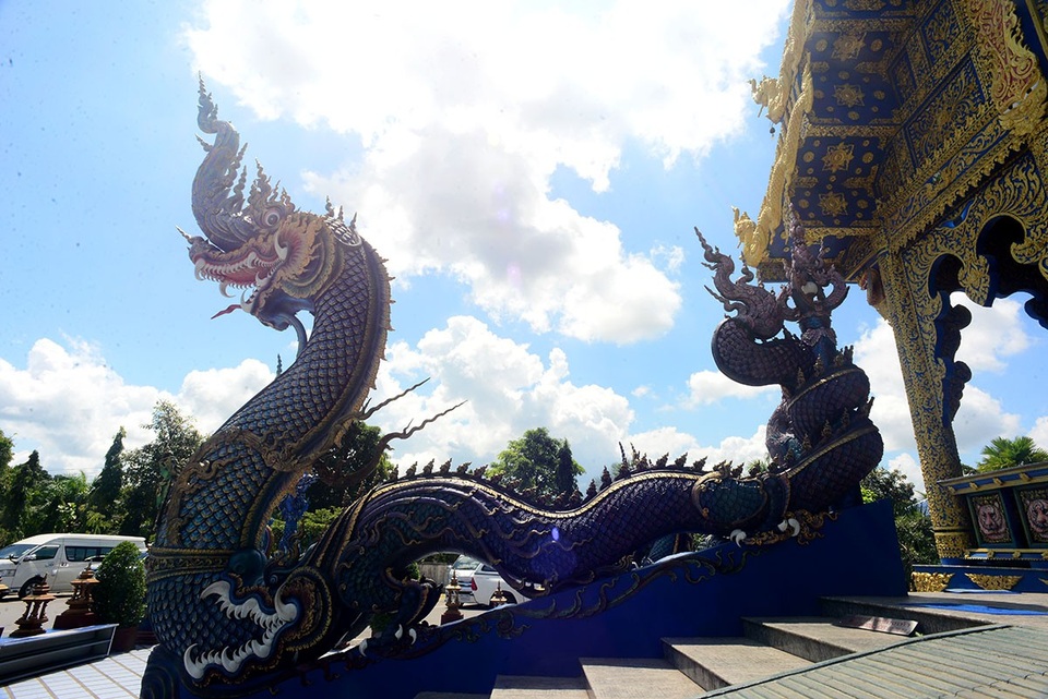 Mê mẩn trước ngôi đền xanh biếc, trăm năm tuổi - 8