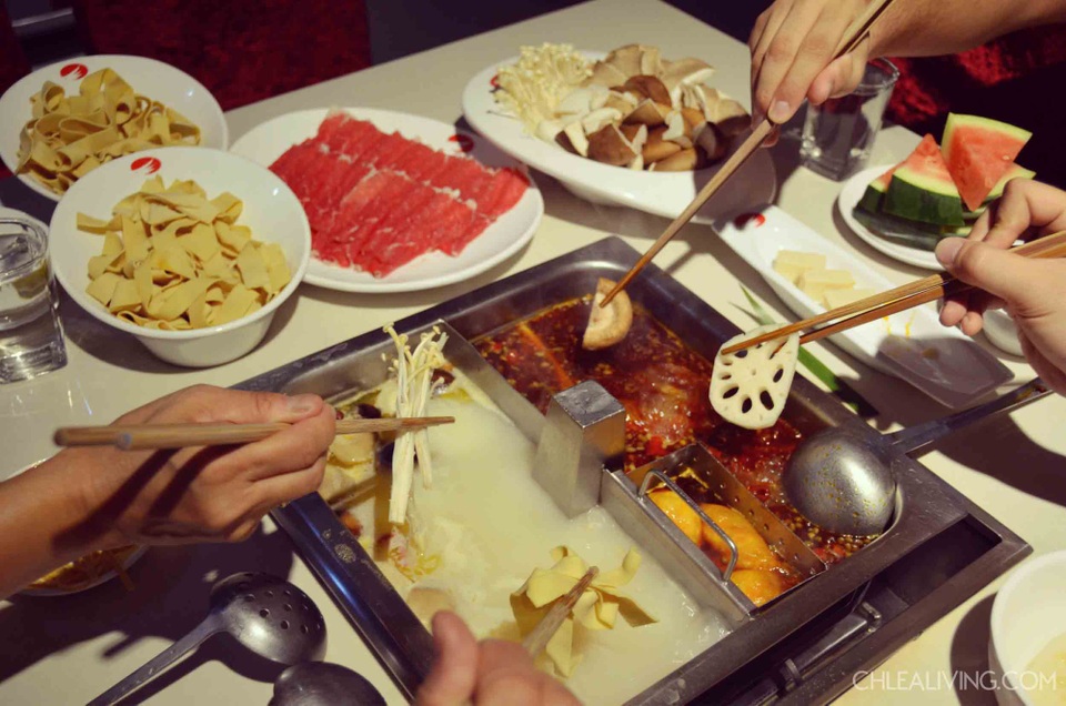Những dịch vụ “siêu lạ” trong quán lẩu ở Trung Quốc - 3 Những dịch vụ “siêu lạ” trong quán lẩu ở Trung Quốc - 3