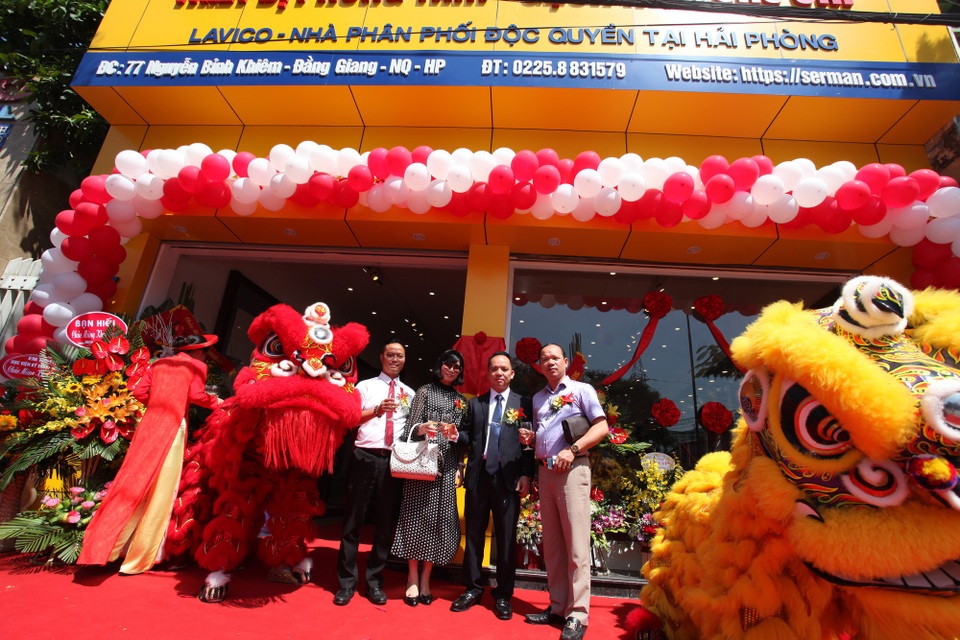 Hải Phòng: Loạt trung tâm nội thất, vật liệu xây dựng ra đời sau “bão” BĐS - 4 Lễ khai trương showroom diễn ra tại Hải Phòng