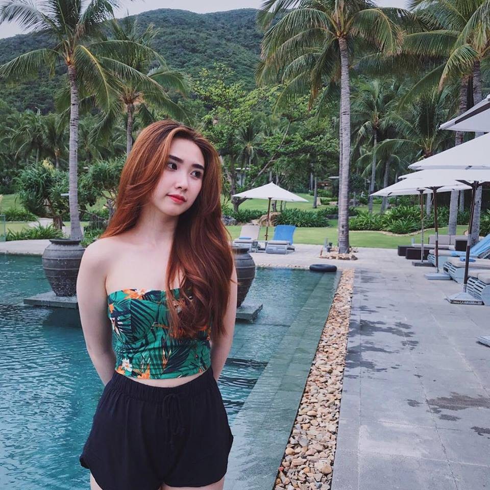Xuất hiện "bạn gái tin đồn" xinh đẹp của thủ môn Bùi Tiến Dũng - 4 Xuất hiện "bạn gái tin đồn" xinh đẹp của thủ môn Bùi Tiến Dũng - 4