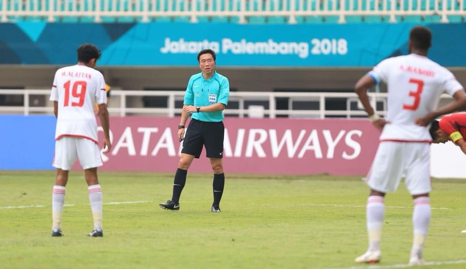 
Trọng tài Kim Dae Young đã có những quyết định có lợi cho UAE ở trận tranh HCĐ với Olympic Việt Nam
