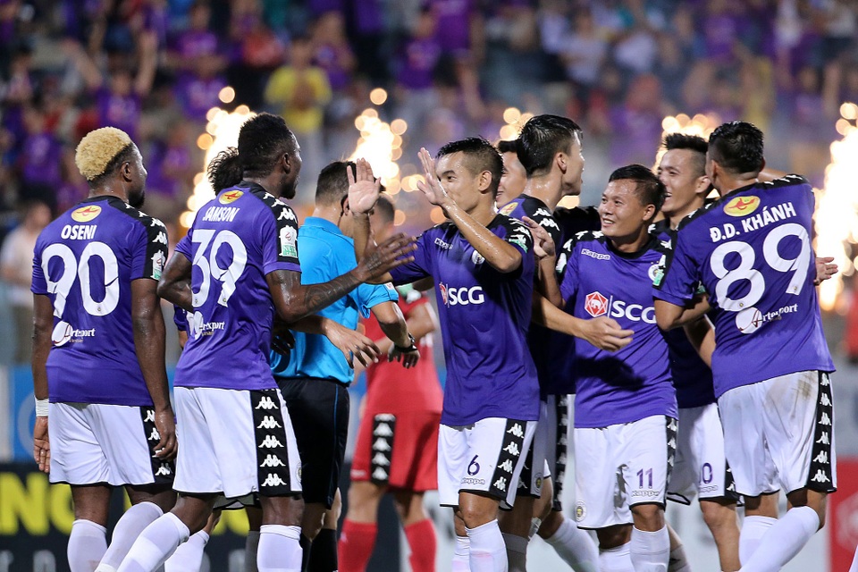 V-League trong kỷ nguyên của bầu Hiển - 2 Các đội bóng của bầu Hiển vô địch V-League 7/10 lần gần nhất (ảnh: Gia Hưng)