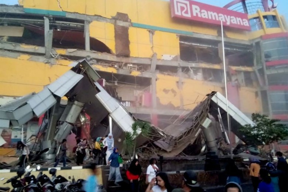 Thảm họa sóng thần Indonesia: Số người chết có thể lên tới hàng nghìn người - 7
(Ảnh: Reuters)