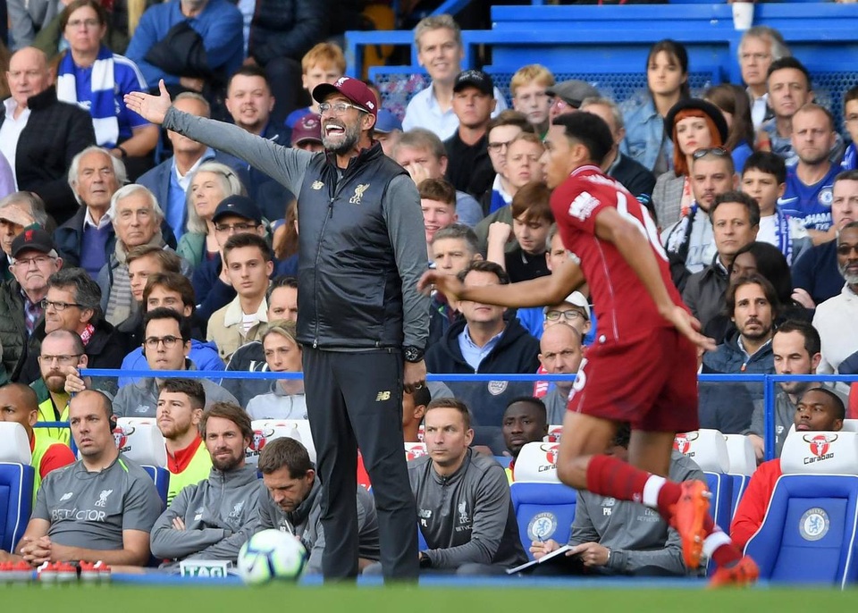 
Klopp hò hét chỉ đạo học trò thi đấu nhưng vẫn không hiệu quả
