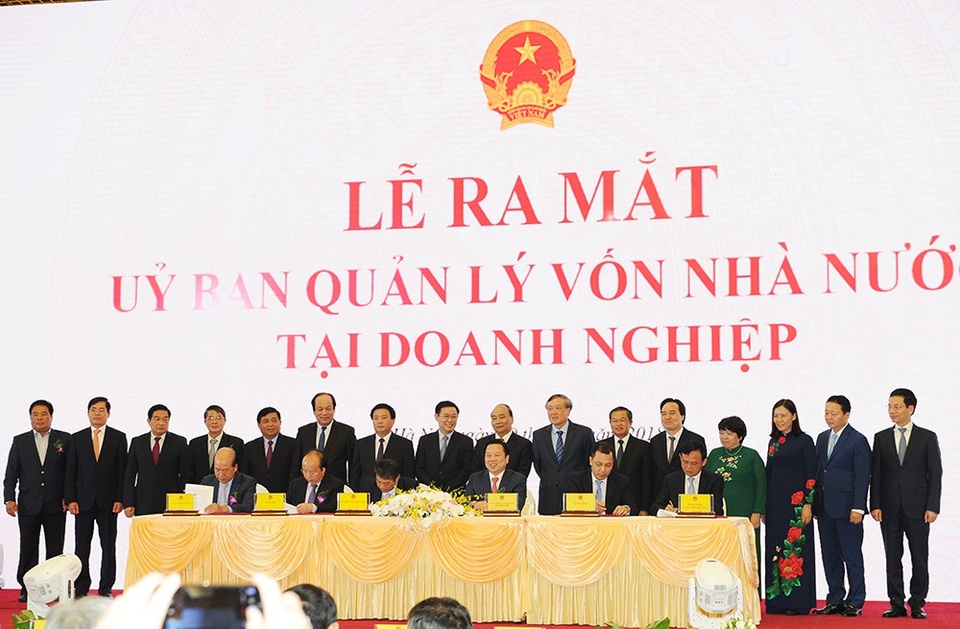 "Siêu Ủy ban" ra mắt: Thủ tướng yêu cầu tránh kẽ hở tham nhũng, thất thoát - 1 "Siêu Ủy ban" ra mắt: Thủ tướng yêu cầu tránh kẽ hở tham nhũng, thất thoát - 1
