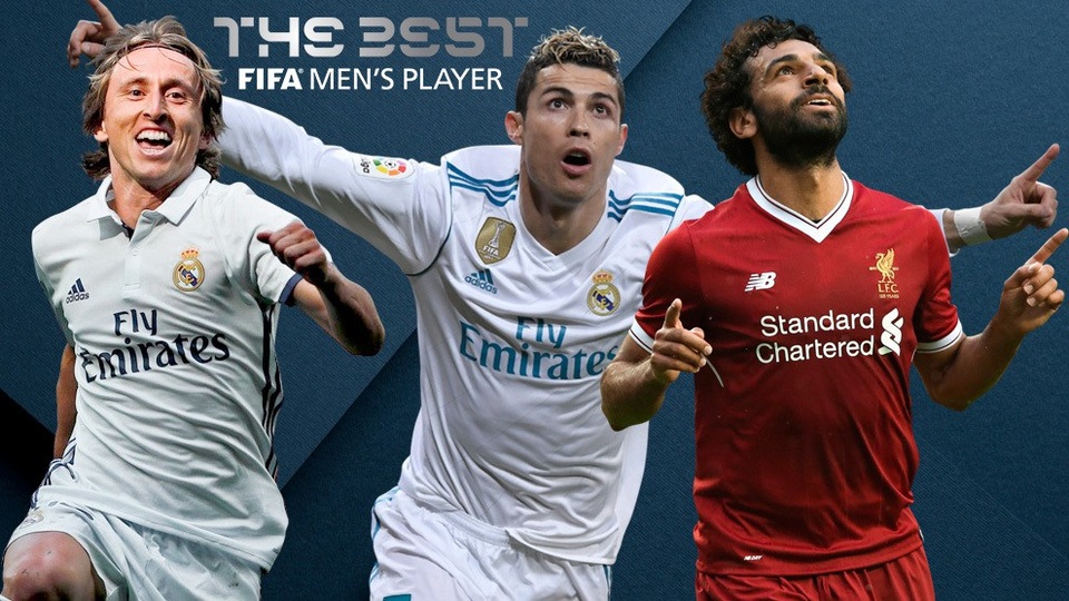 Messi bị gạch tên khỏi danh sách rút gọn giải Cầu thủ xuất sắc nhất FIFA - 1
Luka Modric, C.Ronaldo và Mohamed Salah tranh giải Puskas