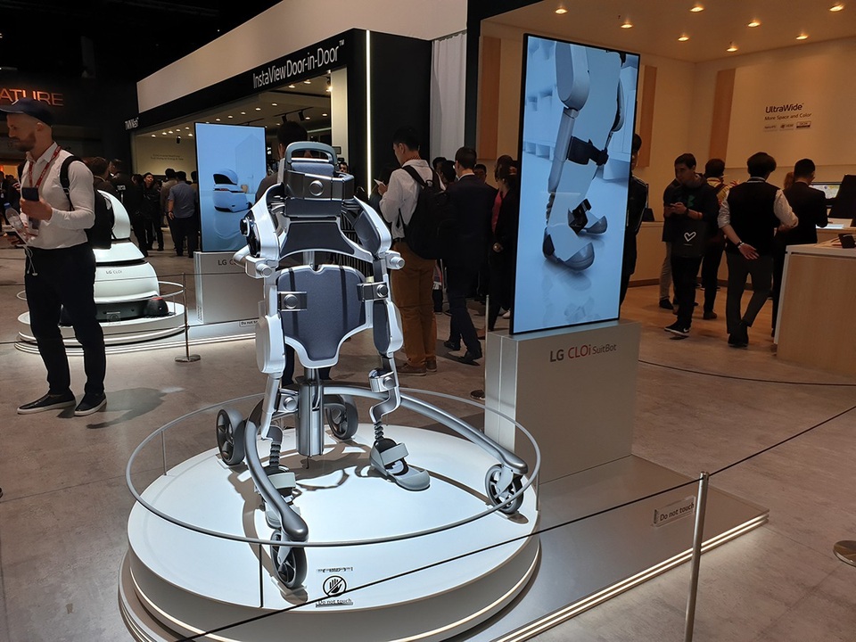 LG dồn "tổng lực" để phát triển robot và trí tuệ nhân tạo - 3