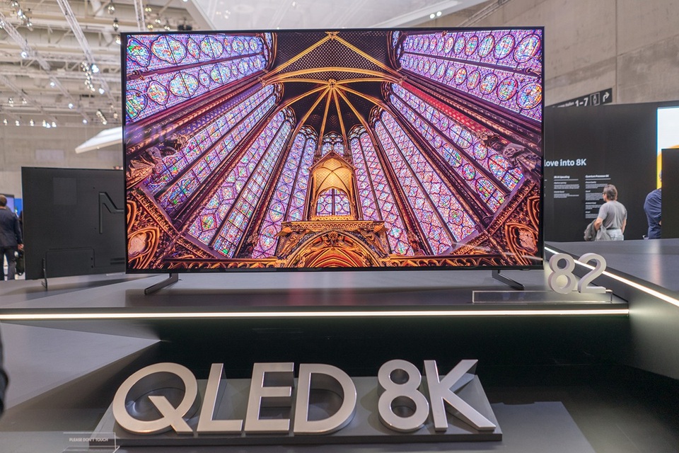 Ngắm mẫu TV QLED 8K đầu tiên tích hợp trí tuệ nhân tạo - 1 Ngắm mẫu TV QLED 8K đầu tiên tích hợp trí tuệ nhân tạo - 1