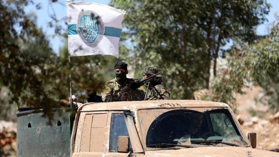5 câu hỏi lớn trước thềm trận chiến “sinh tử” tại Syria - 3 Thủ lĩnh Hayat Tahrir al-Sham từ chối lời kêu gọi giải tán và tuyên bố tiếp tục chiến đấu ở Idlib (Ảnh: AFP)