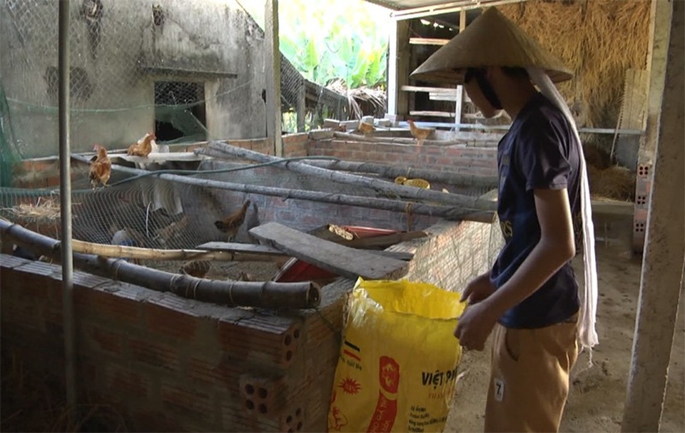 Đội khăn tang đi thi báo hiếu bố mẹ, thi đậu rồi cậu bé ngậm ngùi nghỉ học - 9
Nếu biến cố gia đình không xảy ra, Duy giờ đã là cậu học sinh lớp 10 của Trường THPT Cẩm Bình.