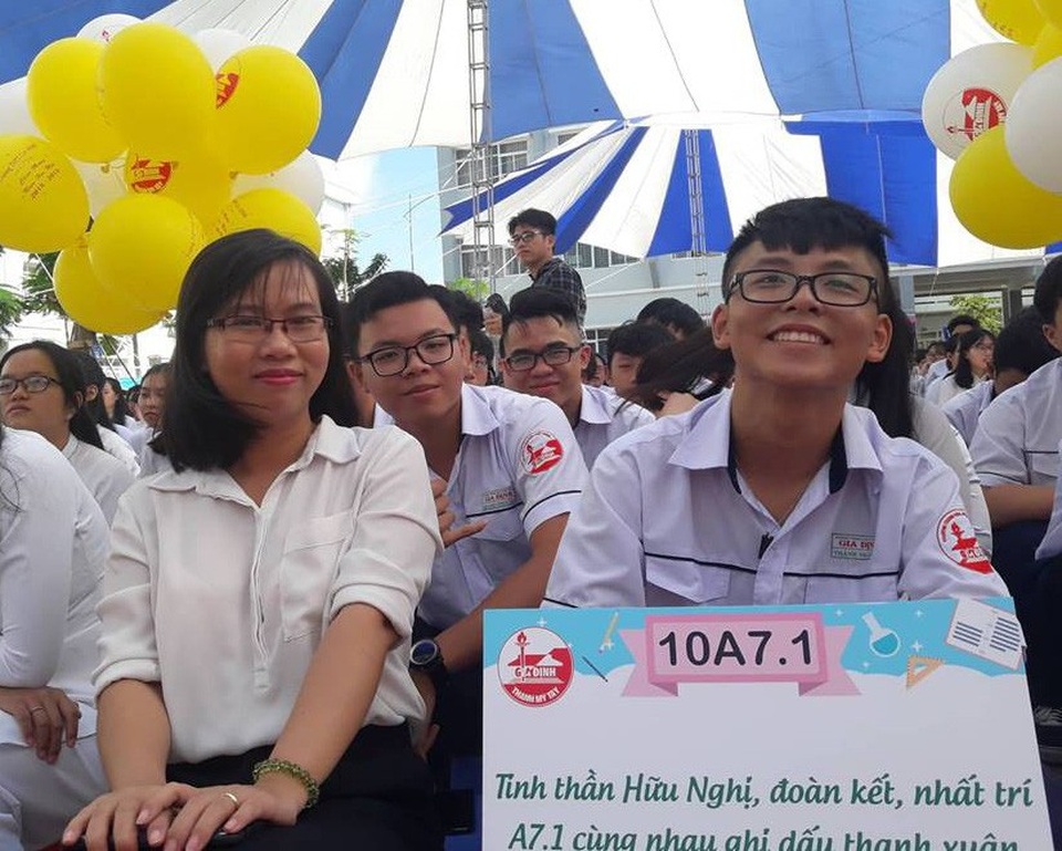 Nóng hổi "châm ngôn" của học trò Gia Định trong lễ khai giảng - 8 Nóng hổi "châm ngôn" của học trò Gia Định trong lễ khai giảng - 8
