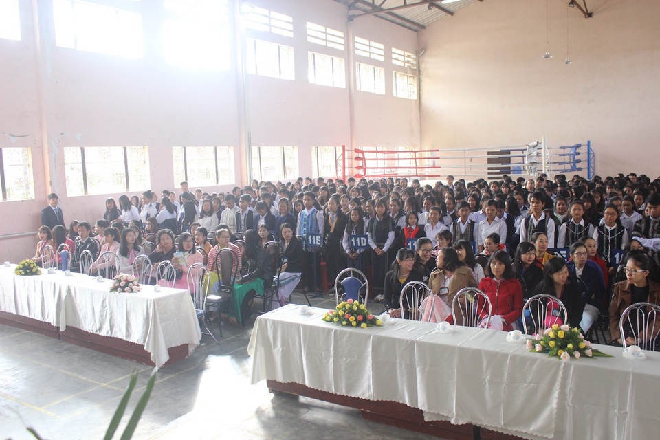 Học trò cả nước náo nức trong lễ khai giảng - 60
Sáng nay, hơn 325 ngàn học sinh tỉnh Lâm Đồng dự lễ khai giảng