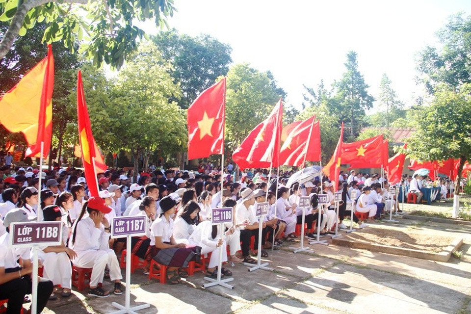 Học trò cả nước náo nức trong lễ khai giảng - 85 Không khí khai giảng tại trường THPT Đakrông