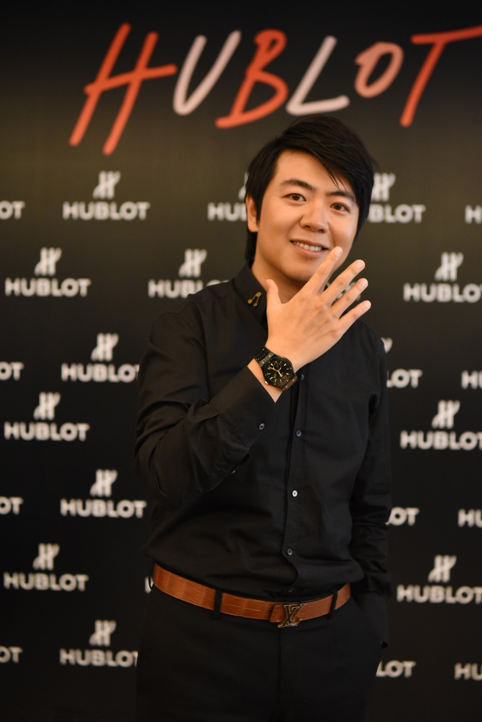 Lang Lang thăng hoa trên sân khấu Hublot loves Art tại Nhà Hát Lớn Hà Nội - 2 Lang Lang thăng hoa trên sân khấu Hublot loves Art tại Nhà Hát Lớn Hà Nội - 2