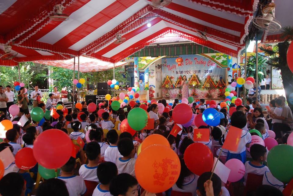 Học trò cả nước náo nức trong lễ khai giảng - 86 Học trò cả nước náo nức trong lễ khai giảng - 86